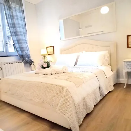 Daire Cinque Terre Moneglia